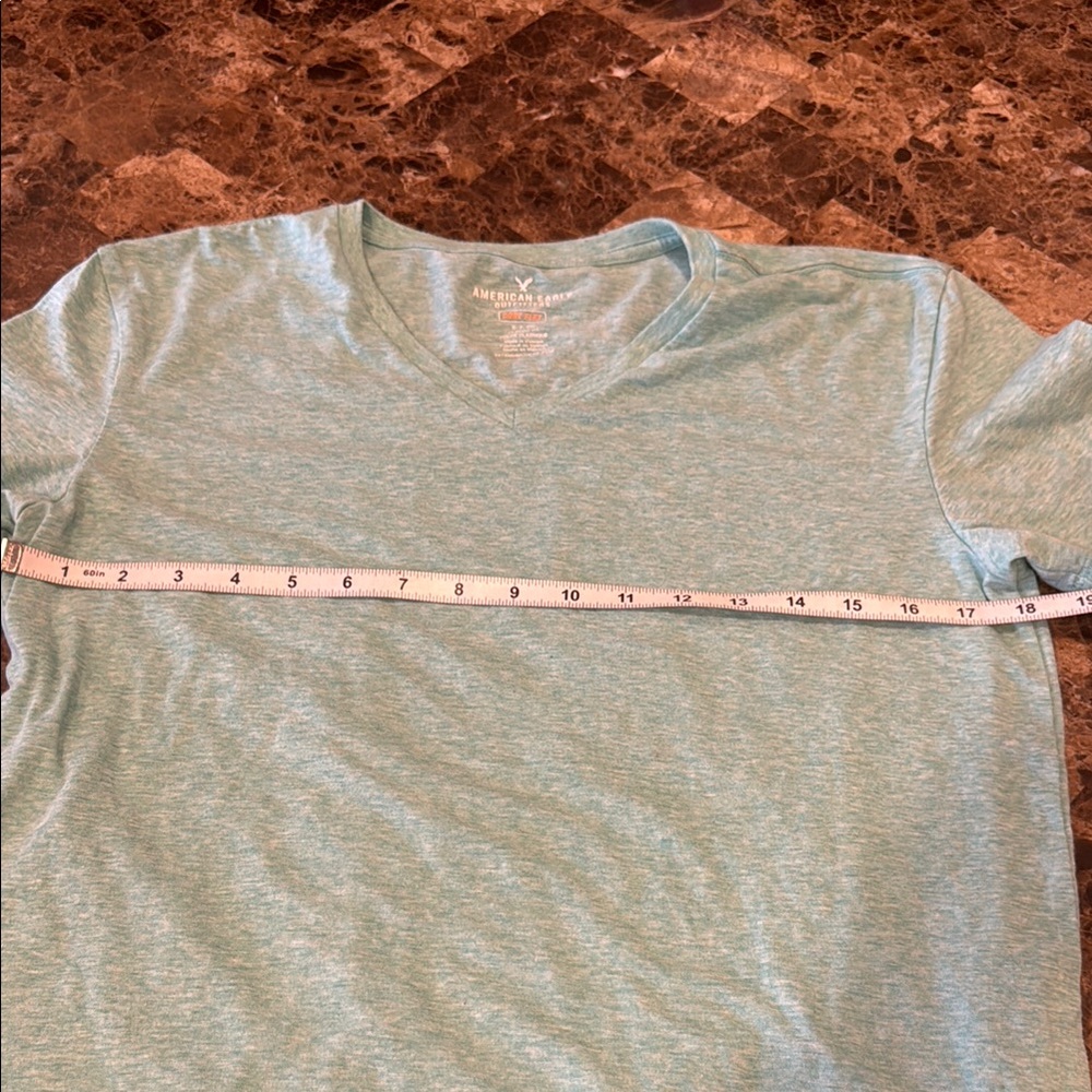 American Eagle Light Blue/Green V-Neck T-Shirt. Mens size Small - Picture 5 of 7